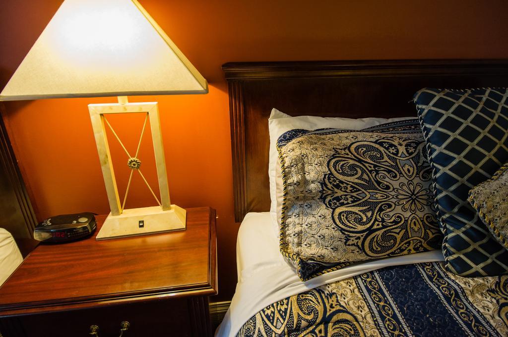 Grizz Hotel レベルストーク 部屋 写真