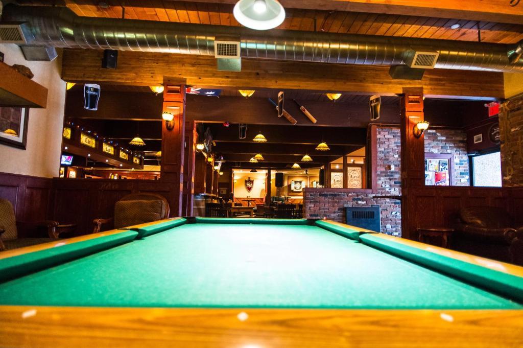 Grizz Hotel レベルストーク 部屋 写真